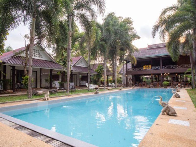 Capital O 834 Iyara Resort & Spa Koh Chang Exterior photo