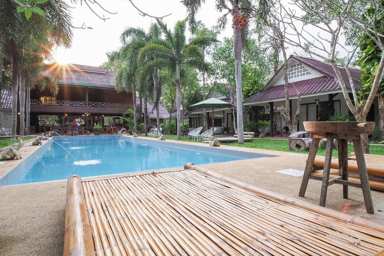 Capital O 834 Iyara Resort & Spa Koh Chang Exterior photo